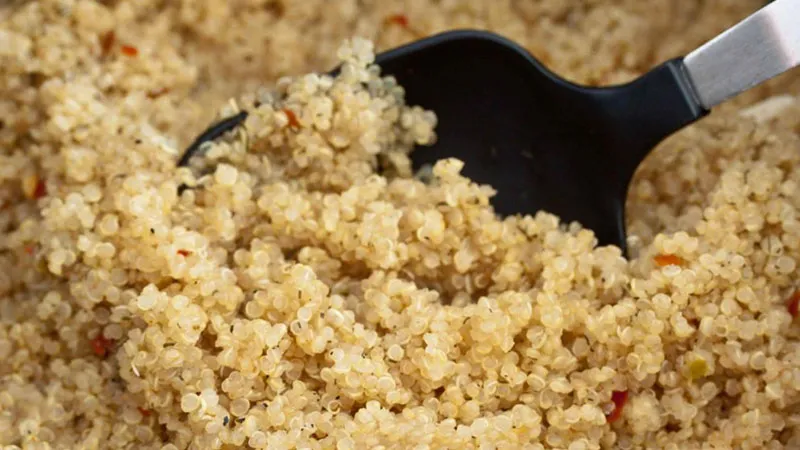 Ăn hạt quinoa thay cơm trắng có thật sự giảm cân, đẹp dáng như các nghệ sĩ?