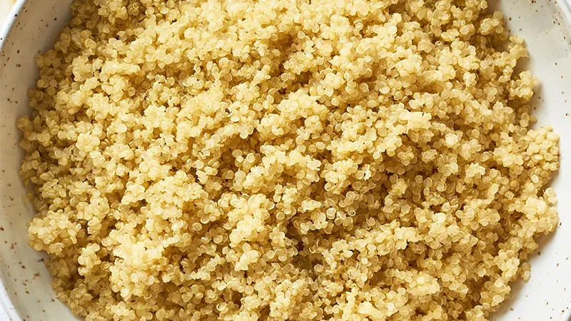 Ăn hạt quinoa thay cơm trắng có thật sự giảm cân, đẹp dáng như các nghệ sĩ?