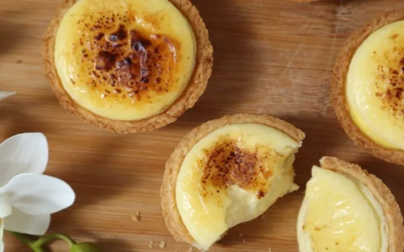 Cách làm bánh tart mặn phủ phô mai bằng nồi chiên không dầu