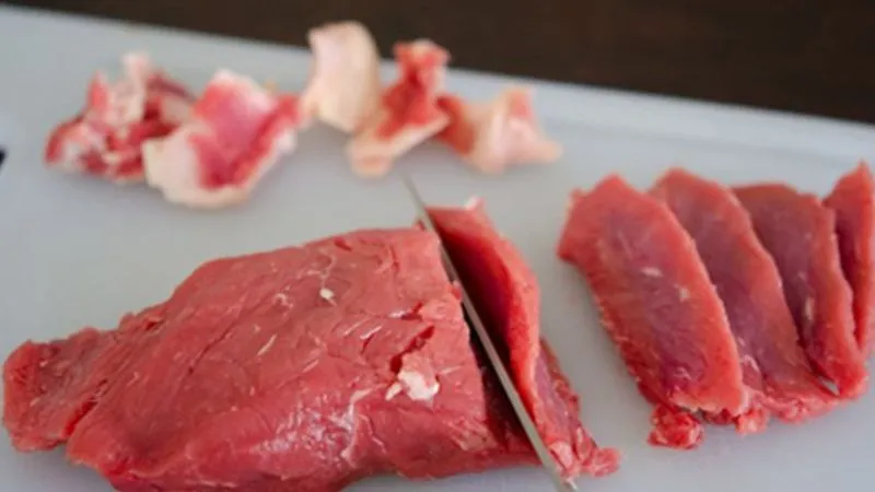 Cách làm thịt bò xào nấm thơm ngon, hấp dẫn, đơn giản tại nhà