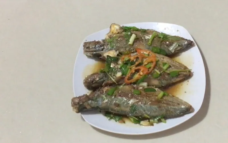 Chia sẻ cách làm cá ngân kho nước dừa ngọt thịt, không tanh
