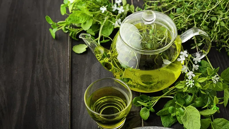 Có nên uống trà xanh để giảm cân?
