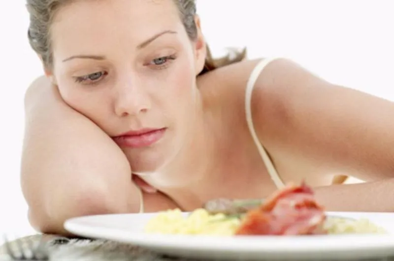 Muốn giảm cân hãy tránh những việc làm này khi ngủ dậy