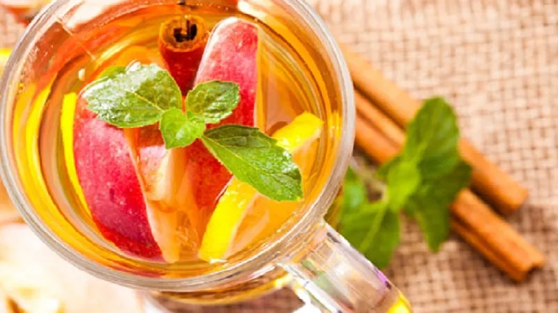 Thanh lọc cơ thể và giảm cân với nước detox trái cây