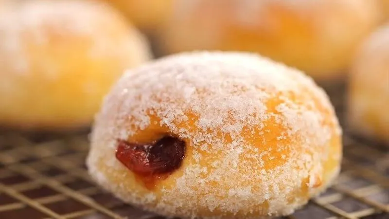 Tổng hợp 10 cách làm bánh donut thơm ngon, cực đơn giản